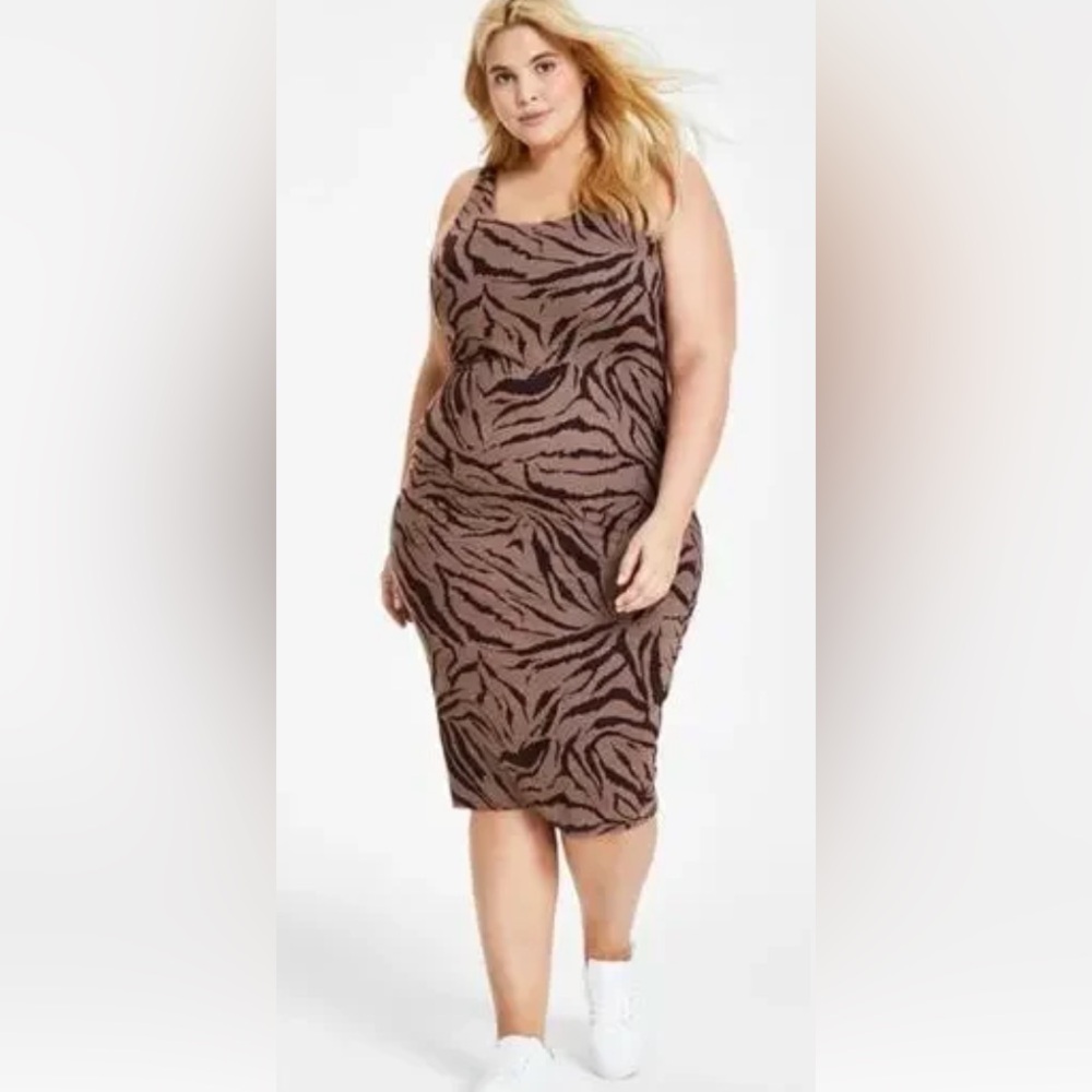 Bar III - NWT 2x Zebra Print Bodycon Dress